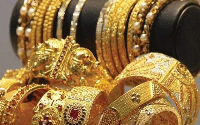 Price of gold in market