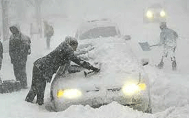 Heavy Snow storm in Japan
