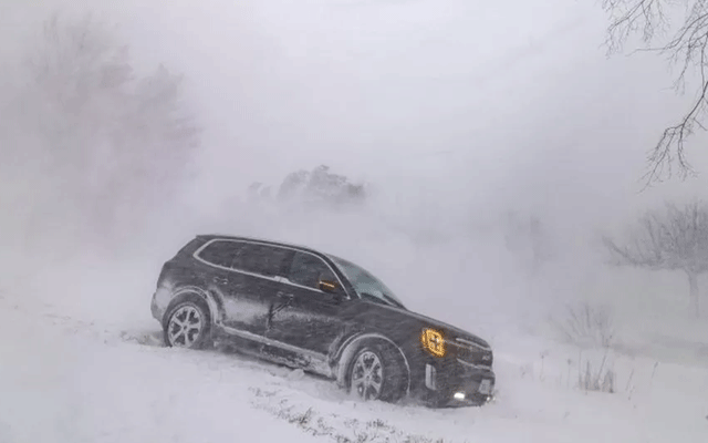 38 people died due to snowstorm in America and Canada