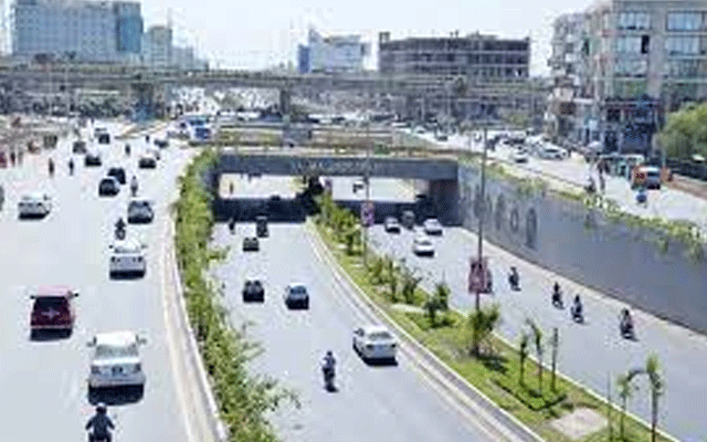 پی ٹی آئی احتجاج کے باعث بند لاہور کی شاہراہیں کھل گئیں