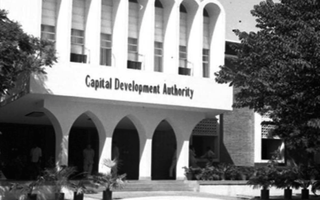 Contract employees of CDA get permanent status, City42