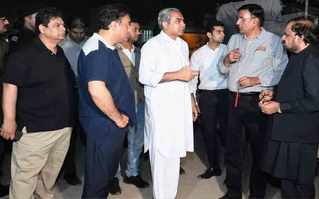 CM Mohsin Naqvi visits Akbar Chowk flyover, City42