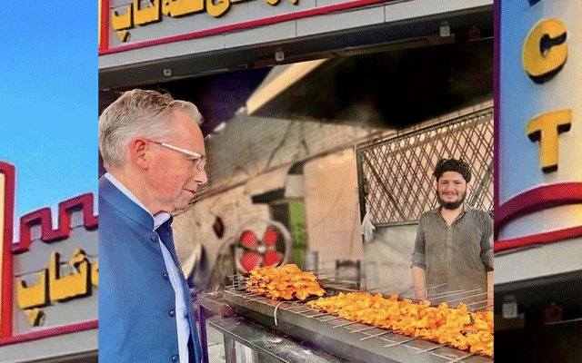 Australian High Commissioner Neyl Hawkins visits Peshawar's Charsi Tikka Restaurant. City42