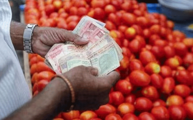 Tomato prices in India helped a farmer in becoming millionaire, City42