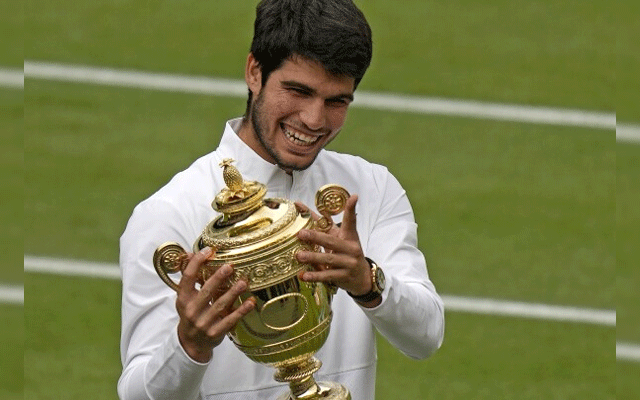 Carlos Alcaraz beats Novak Djokovic in 5 sets to win Wimbledon 