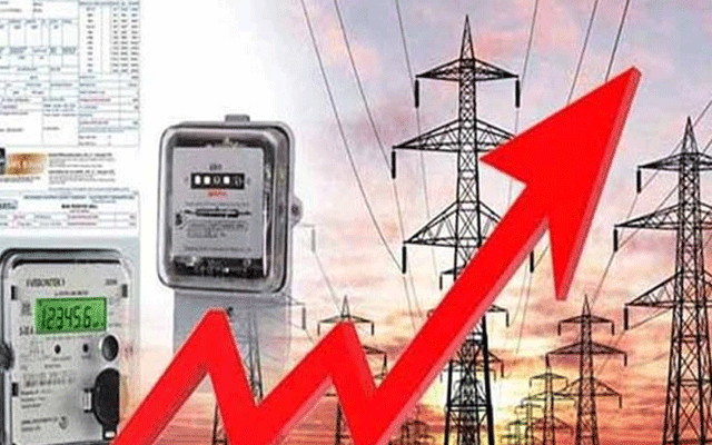 صارفین کو بجلی کا 440 واٹ کا ایک اور جھٹکا لگا دیا گیا،بجلی قیمتوں میں اضافے کے ساتھ بلوں میں ماہانہ بھاری فکسڈ چارجز بھی عائد کر دیئے گئے۔