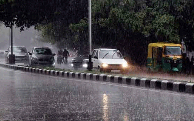 لاہور کے مختلف علاقوں میں بوندا باندی،محکمہ موسمیات نے بڑی پیش گوئی کر دی