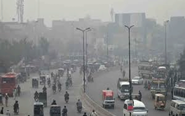 انسداد سموگ کے لیے سموگ کلین ٹاور محمود بوٹی میں نصب