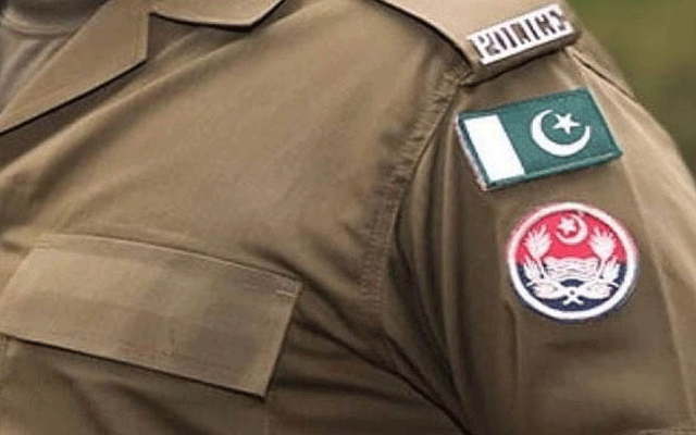  شہری کی جیب سے ایک ہزار روپے نکالنے کا الزام, 5 اہلکار معطل
