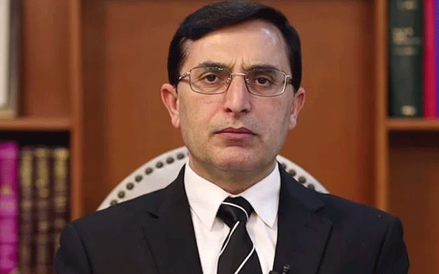 بانی پی ٹی آئی کے خط کا کوئی جواب آتا ہے تو ویلکم کریں گے: بیرسٹر گوہر