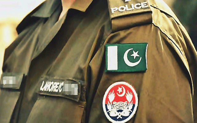 سپیشل برانچ کے کانسٹیبل کو تھپڑ مارنے والا سب انسپکٹر معطل