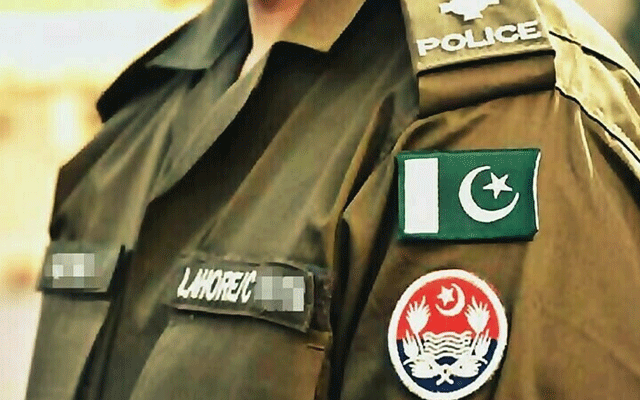  ڈی آئی جی سکھر کا بڑا ایکشن، کرپشن میں ملوث 40 پولیس اہلکاروں کو معطل کر دیا