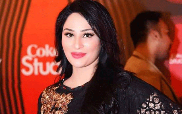 گلوکارہ حمیرا ارشد کے چھوٹے بھائی عامر حسین انتقال کر گئے