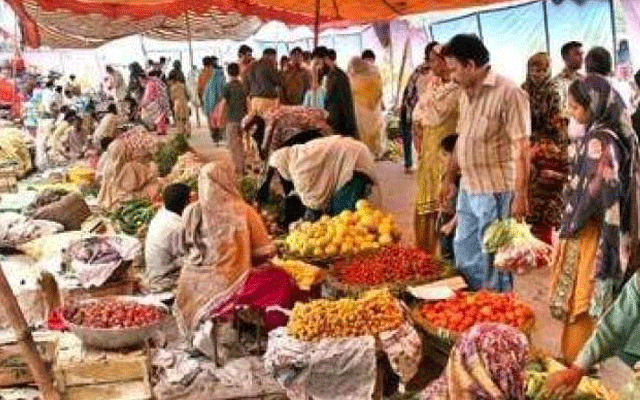 ماڈل بازار ٹھوکر نیاز بیگ میں رمضان ریلیف کی فراہمی