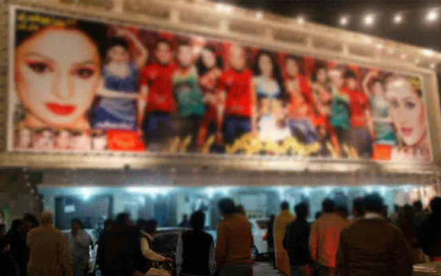 حکومت کا تھیٹرز میں ڈراموں کے اوقات کار تبدیل کرنے کا فیصلہ