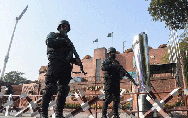 پی ایس ایل کے ملکی و غیر ملکی کھلاڑیوں کی سیکیورٹی اولین ترجیح ہے: ایس ایس پی سیکیورٹی