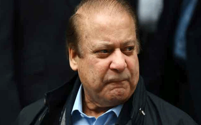 نواز شریف وطن واپسی کیلئے  ایون فیلڈ سے روانہ