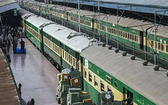 کراچی سے لاہور جانے والی دو اہم ٹرینیں منسوخ