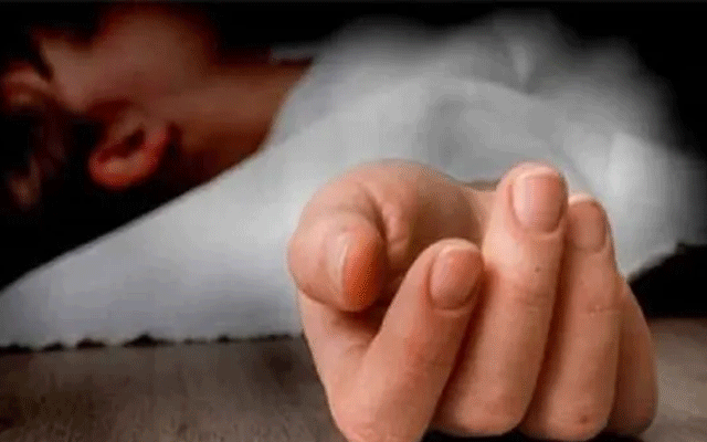 کراچی: بلدیہ رئیس گوٹھ کی پہاڑی سے کمسن بچے کی برہنہ حالت میں لاش برآمد