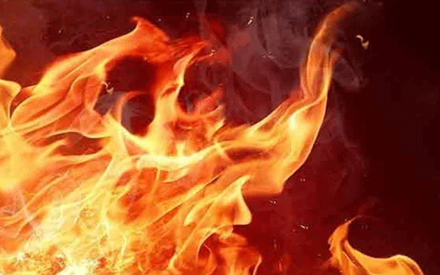 گلشن راوی کے معروف ریسٹورنٹ میں آتشزدگی، 3 افراد زخمی
