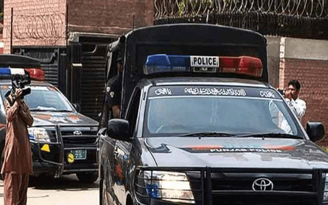 کاہنہ میں مبینہ پولیس مقابلہ، باپ بیٹا ہلاک