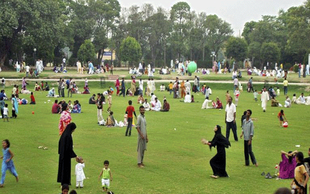 ریس کورس: بھتہ نہ دینے پر مسلح افراد کا پارکنگ ملازمین و دکانداروں پر تشدد