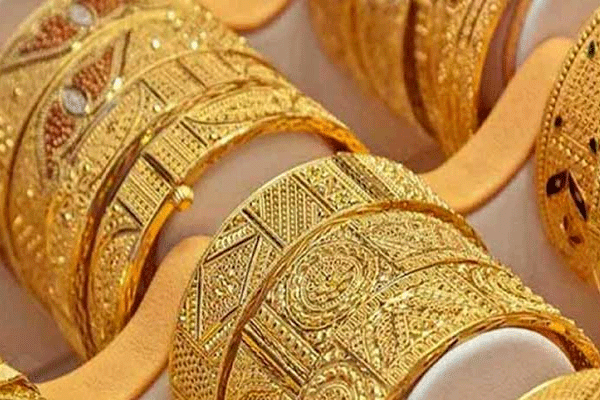 عالمی اور مقامی مارکیٹ میں سونے کی قیمت میں نمایاں کمی 
