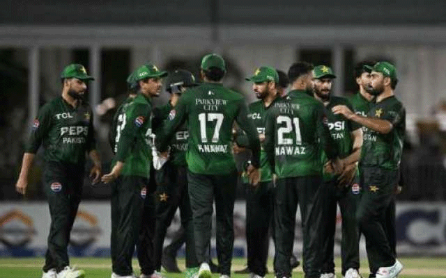 سری لنکا کیخلاف ون ڈے سیریز اور تین ملکی ٹورنامنٹ کیلئے قومی اسکواڈکااعلان