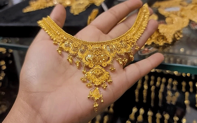 دبئی میں سونا سستا، سال کے اختتام سے پہلے مزید کمی کا امکان