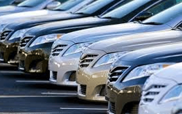 گاڑی کی رجسٹریشن کروانے والوں کی بڑی مشکل آسان ہوگئی