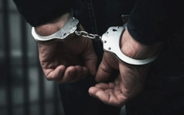 اسلام آباد ؛ خود کو امریکن سفارت خانے کا اہلکار ظاہر کرنے والا نوسرباز گرفتار