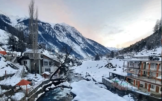 خیبر پختونخوا؛ سرد پہاڑی علاقوں میں موسم سرما کی نئی تعطیلات کا اعلان