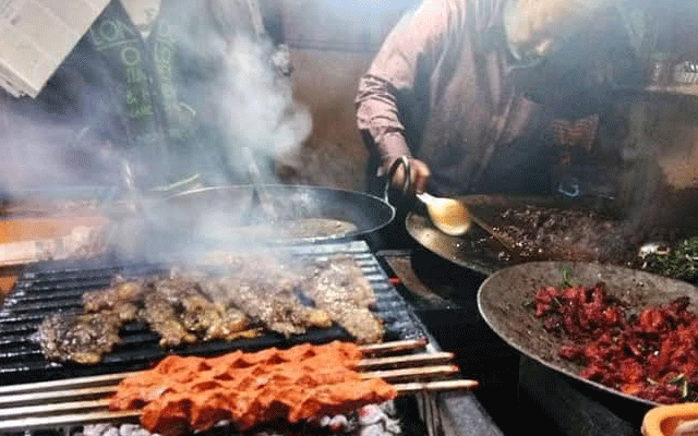 ریسٹورنٹس مالکان خبردار! اوپن فوڈ پوائنٹس کے خلاف سخت اقدامات کا آغاز