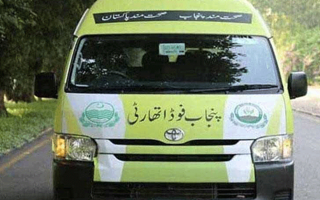 ڈی جی فوڈاتھارٹی کا فوڈ سیفٹی ٹیموں کے ہمراہ شہر بھر میں کریک ڈاؤن