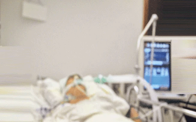 لاہور یونیورسٹی کی طالبہ گرنے کے بعد ہسپتال میں زیر علاج، طبی صورتحال میں جزوی بہتری