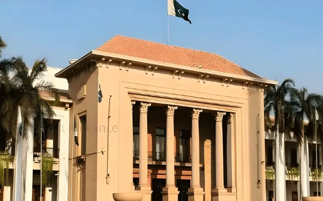 پنجاب اسمبلی کے ایک اور معطل رکن کی رکنیت بحال کر دی گئی