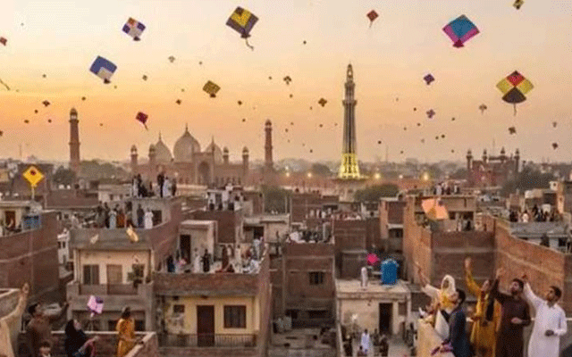 بسنت کی خوشیاں اندرون شہرکےمتعددرہائشیوں کیلئےماندپڑگئیں, پابندی عائد