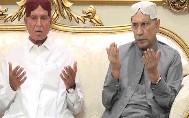 صدرِ مملکت آصف زرداری کی ٹنڈو اللہ یار آمد،پارٹی رہنما حاجی غلام کے انتقال پر تعزیت 