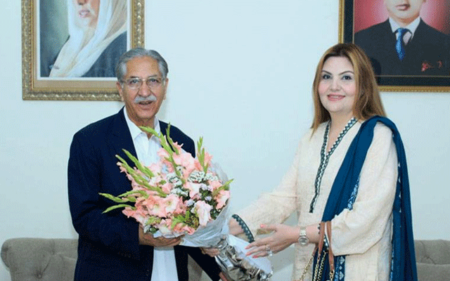 شکیلہ وحید پی ٹی آئی چھوڑ کر پیپلز پارٹی میں شامل