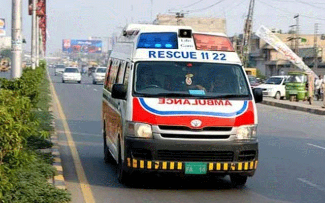 فیروز پور روڈ پر موٹر سائیکل بے قابو ، خاتون جاں بحق 6سالہ بچہ زخمی